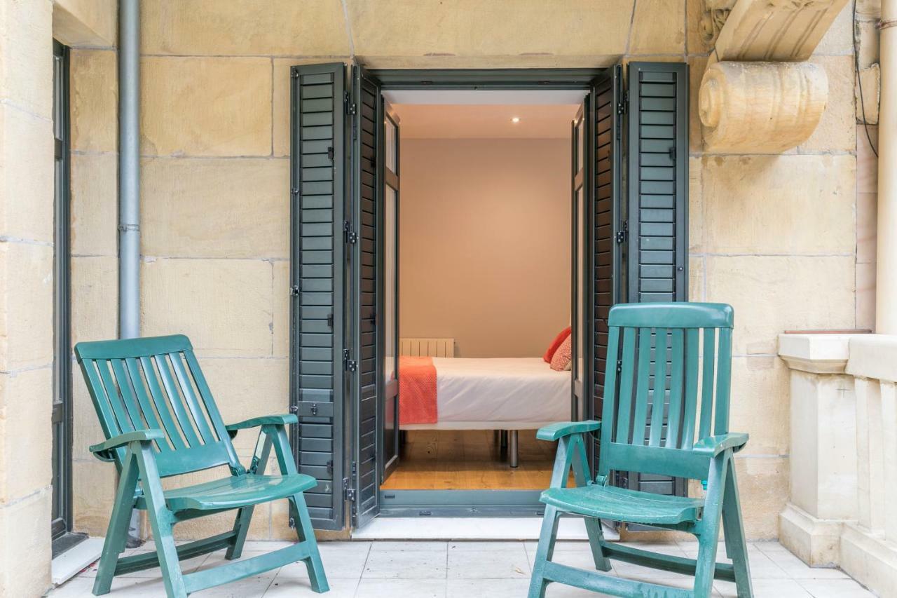 Zurriola Suites By Forever Rentals San Sebastian Bagian luar foto