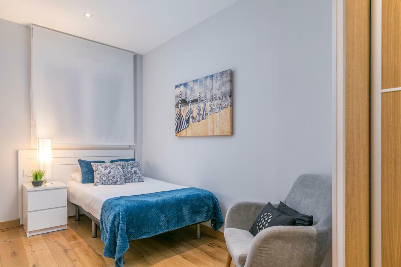Zurriola Suites By Forever Rentals San Sebastian Bagian luar foto
